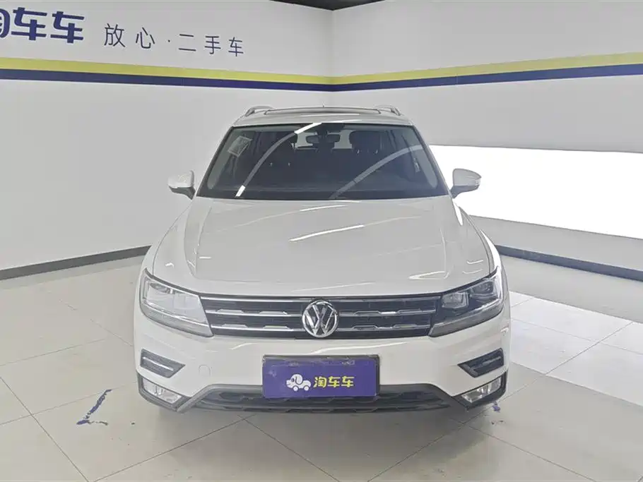 Volkswagen Tiguan L 2017 330TSI Automatic 2WD Luxury Edition фото 2