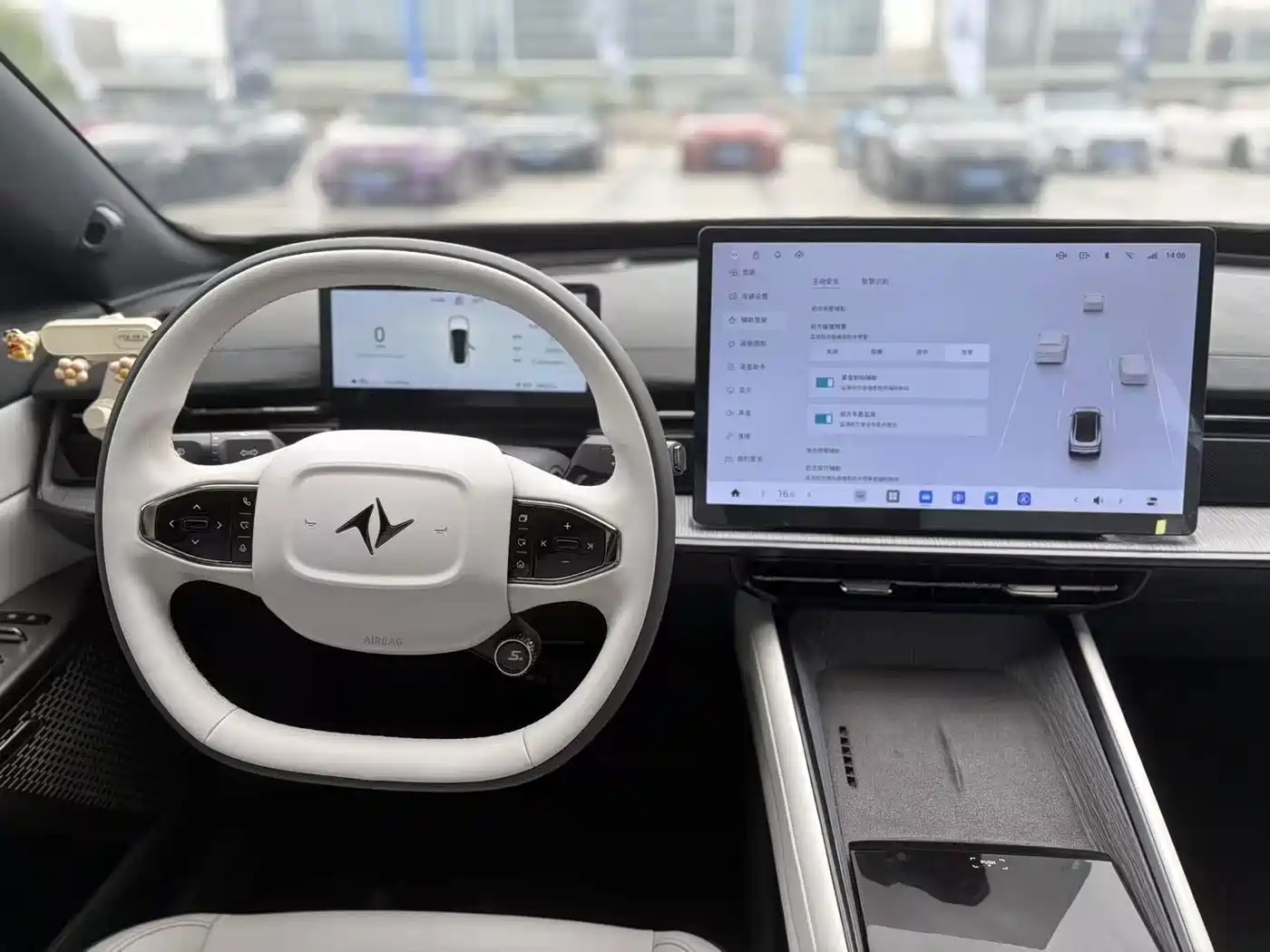 Dongfeng Yipai eπ007 2024 2024 Model 530Pro Version
