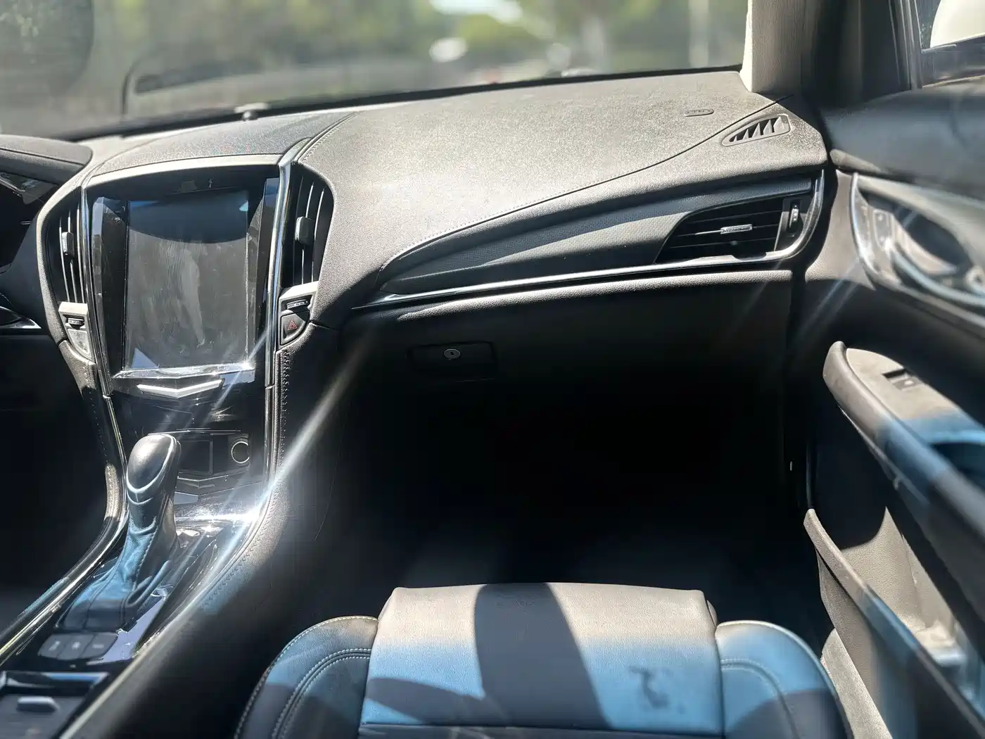 Cadillac ATS-L 2017 28T Technology фото 12