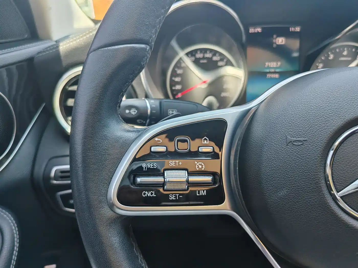 Mercedes-Benz C-Class 2019 C 260 L Sport фото 7