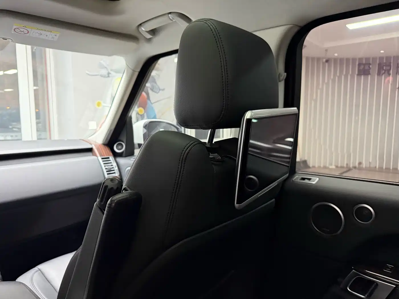 Land Rover Range Rover 2016 3.0 SC V6 Vogue фото 35