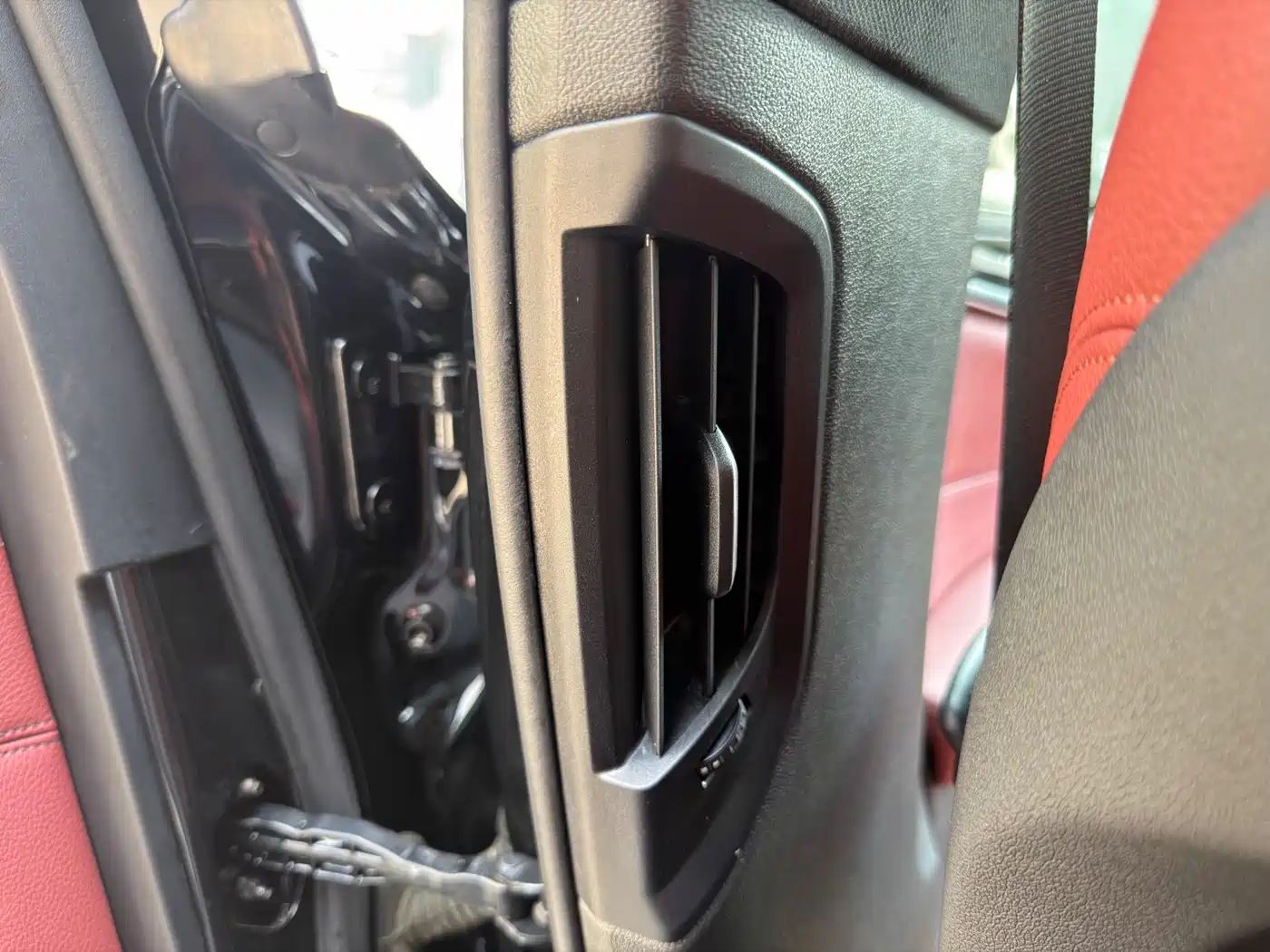 BMW 5 Series 2019 530Li Premium M Sport Package фото 35