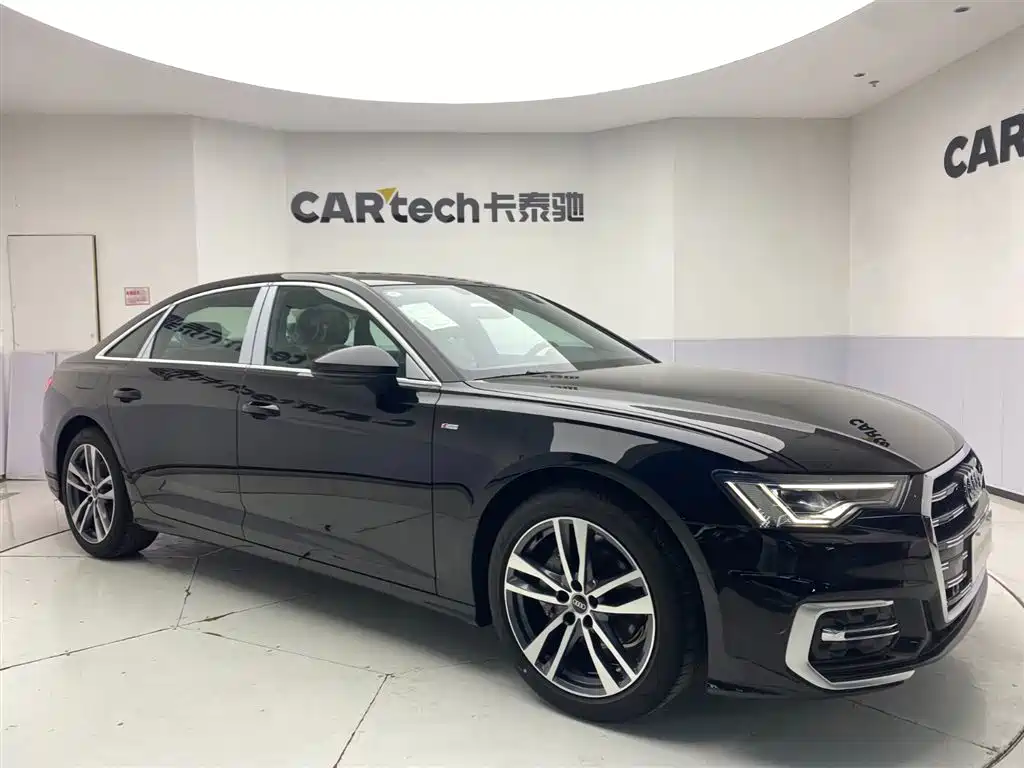 Audi A6L 2025 Model Year Facelift 40 TFSI Luxury Sport фото 2
