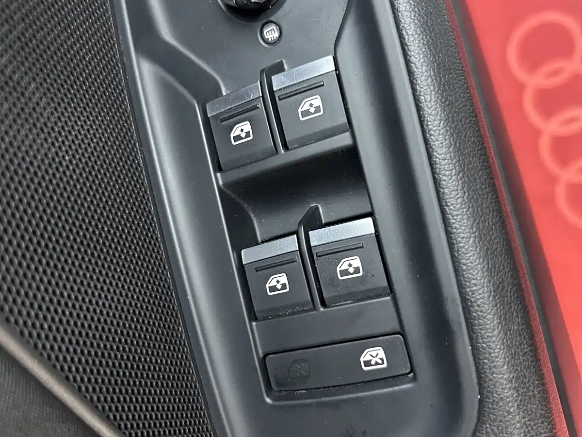 Фото 19 - Audi A3