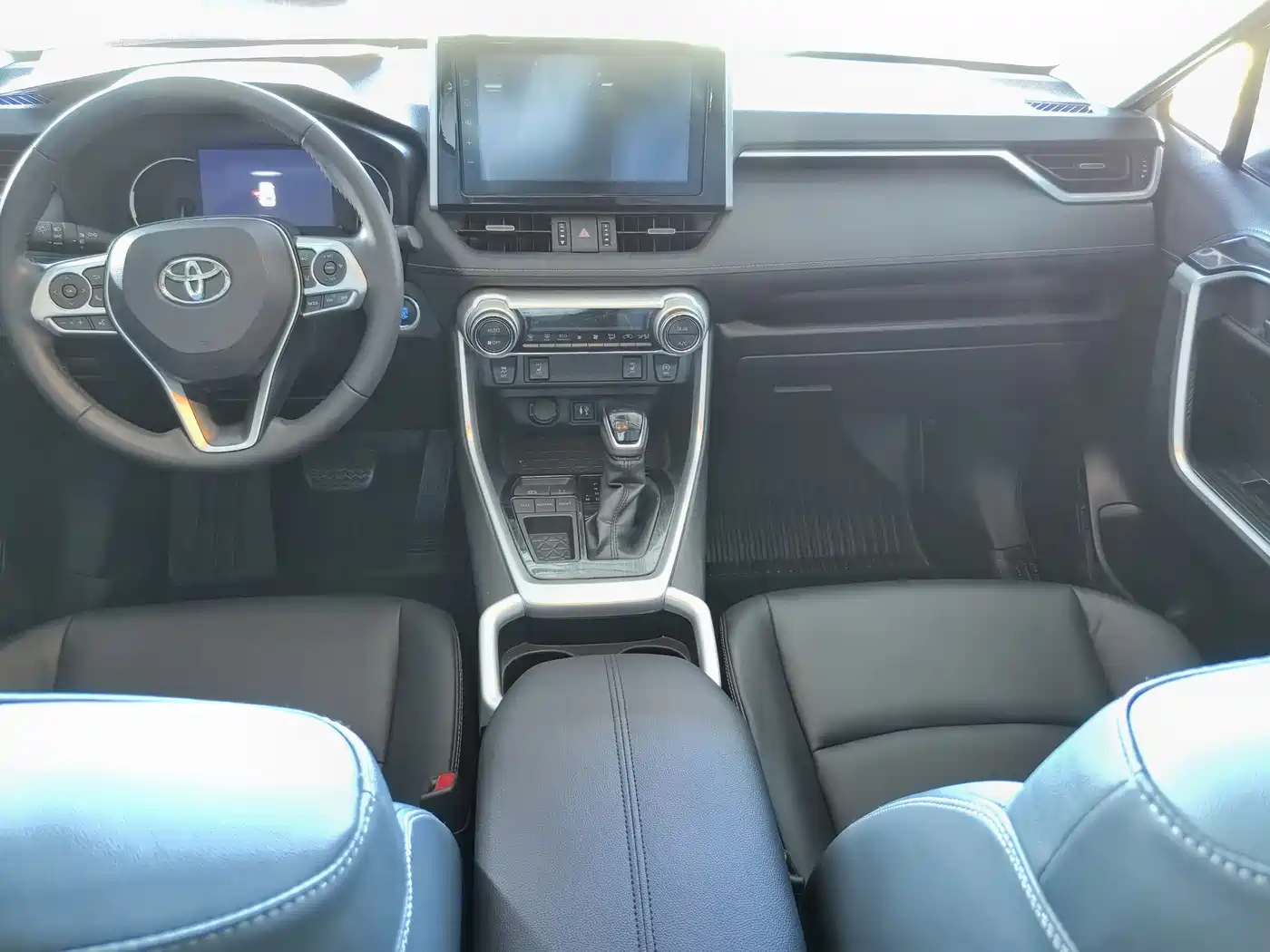 Toyota RAV4 Rongfang 2020 2.0L CVT 2WD Fashion PLUS фото 7