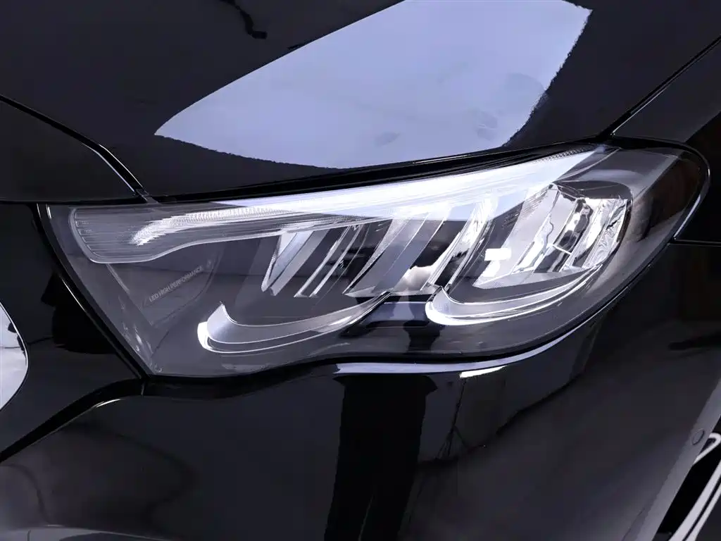 Mercedes-Benz E-Class 2025 E 300 L Luxury фото 4