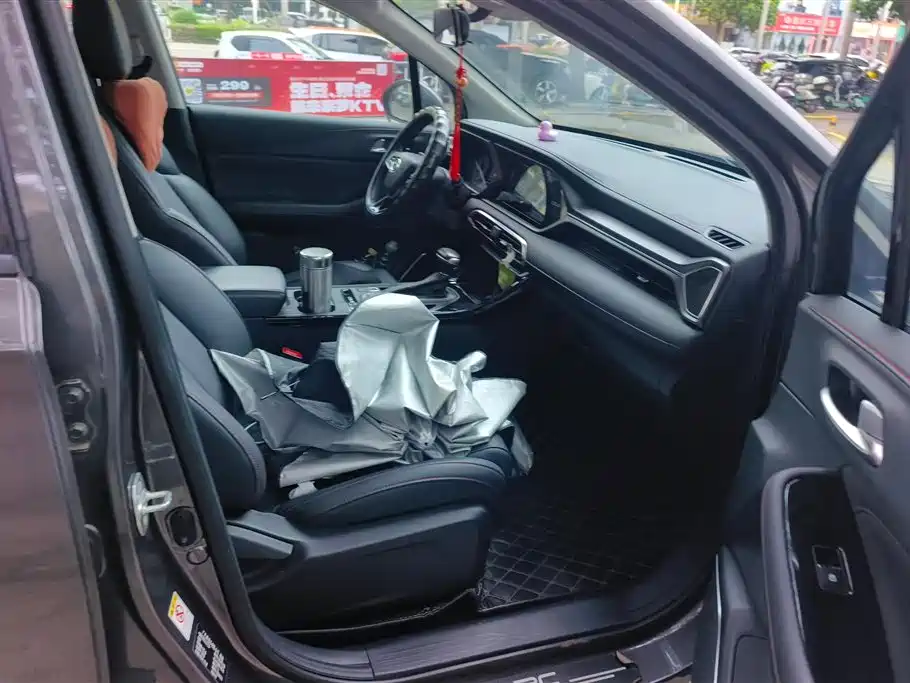 GAC Trumpchi Trumpchi GS4 2020 270T Automatic Elite Tech Version фото 8