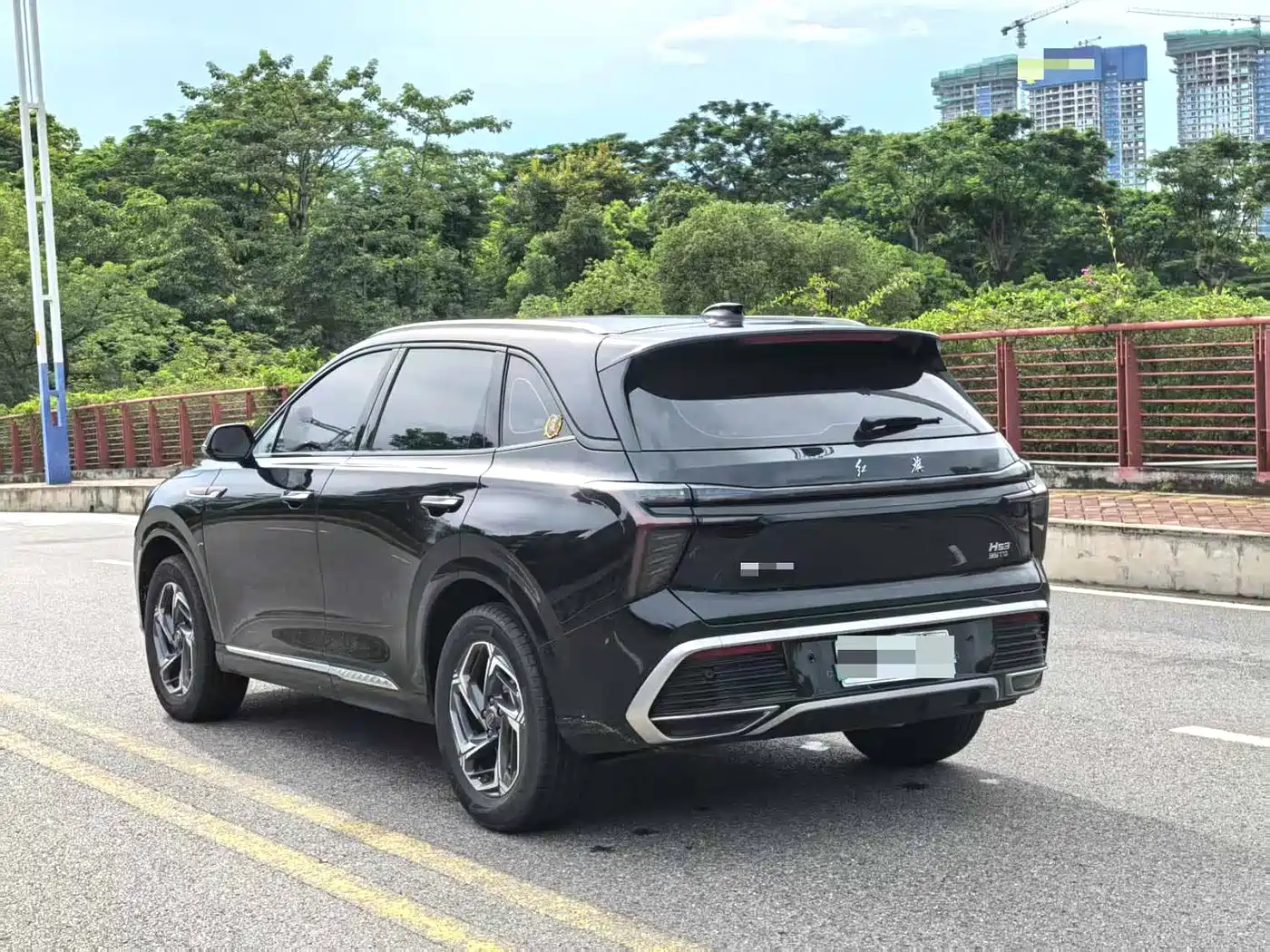 Hongqi HONGQI HS3 PHEV