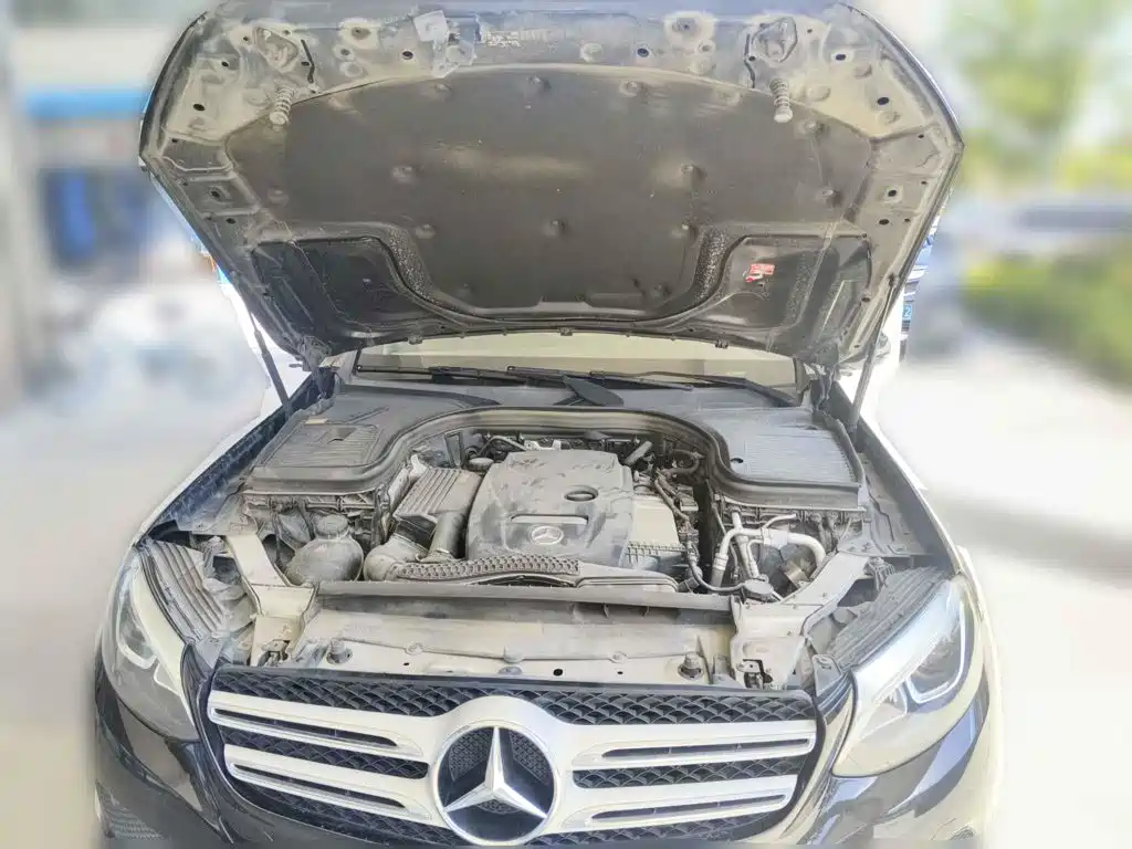 Фото 3 - Mercedes-Benz GLC