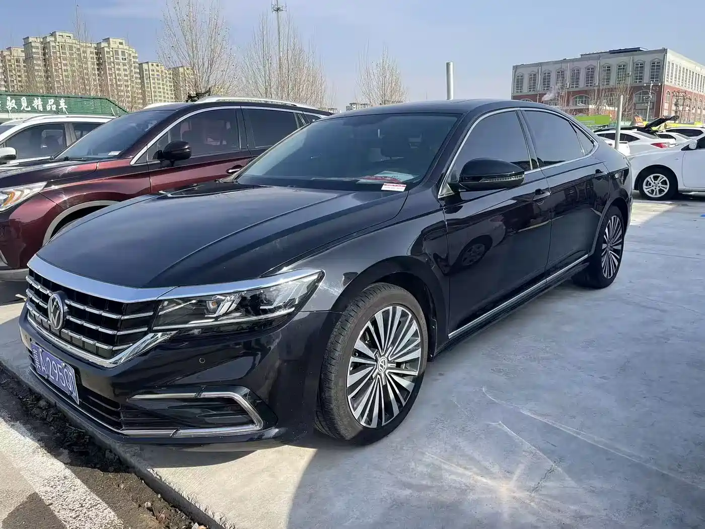 VOLKSWAGEN PASSAT