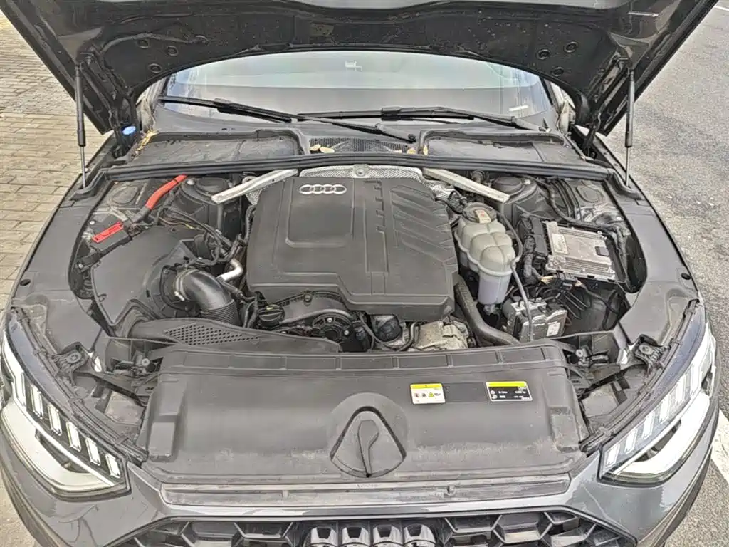 Audi A4L 2023 40 TFSI Luxury Sport фото 20