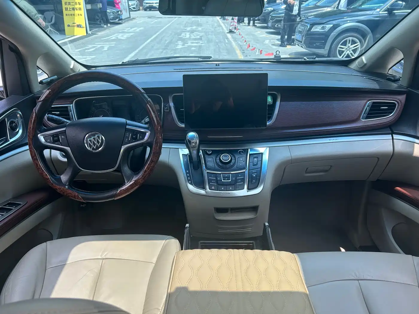 Buick GL8 2017 25S Luxury China V фото 8