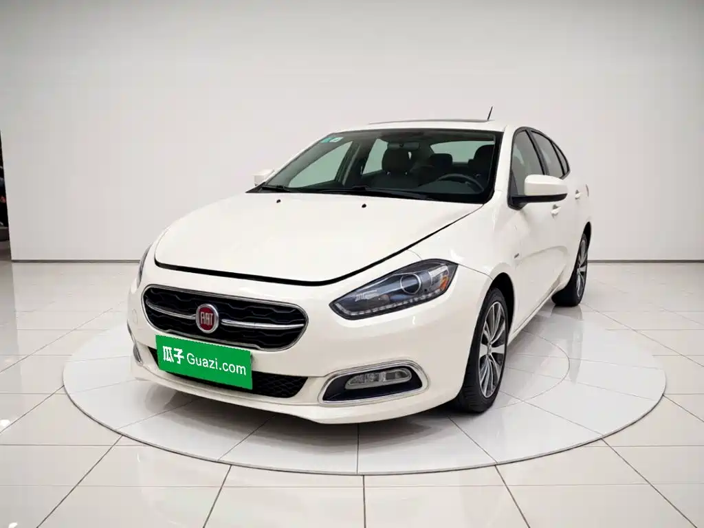 Fiat Viaggio 2015 2015 1.4T Automatic Smart Edition