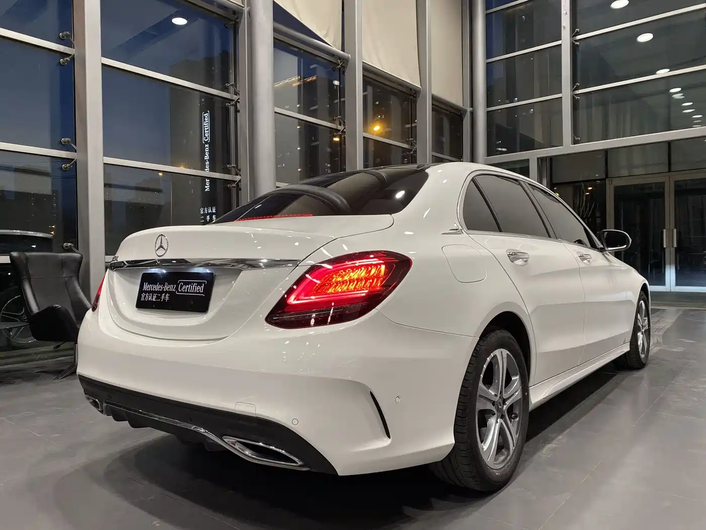 Mercedes-Benz C-Class 2020 Facelift C 260 L Sport фото 18