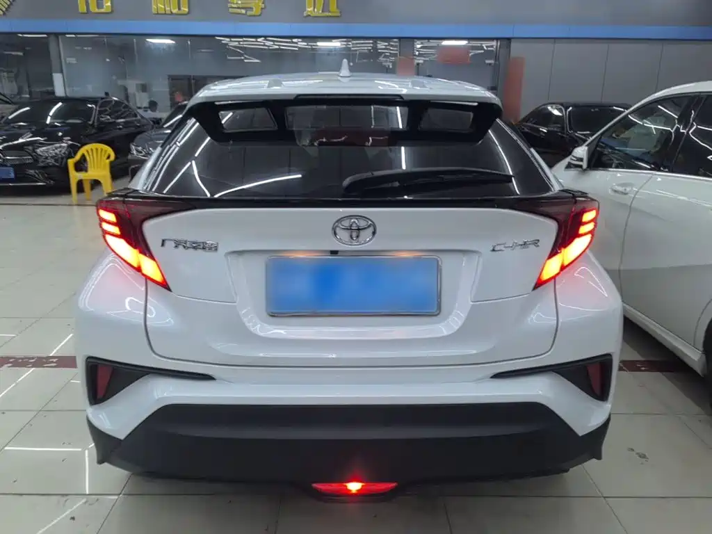 Toyota C-HR 2022 2021 2.0L Luxury Edition