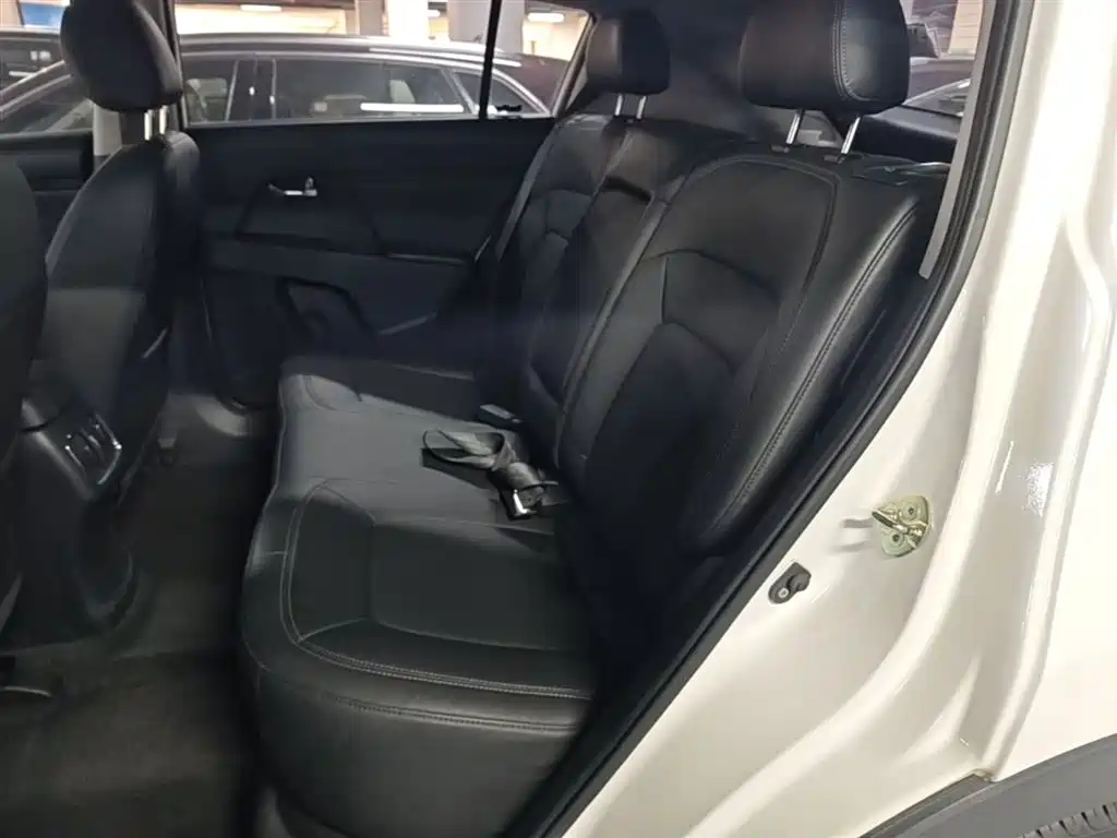 Kia Sportage 2015 2.0L Automatic 2WD GLS фото 17