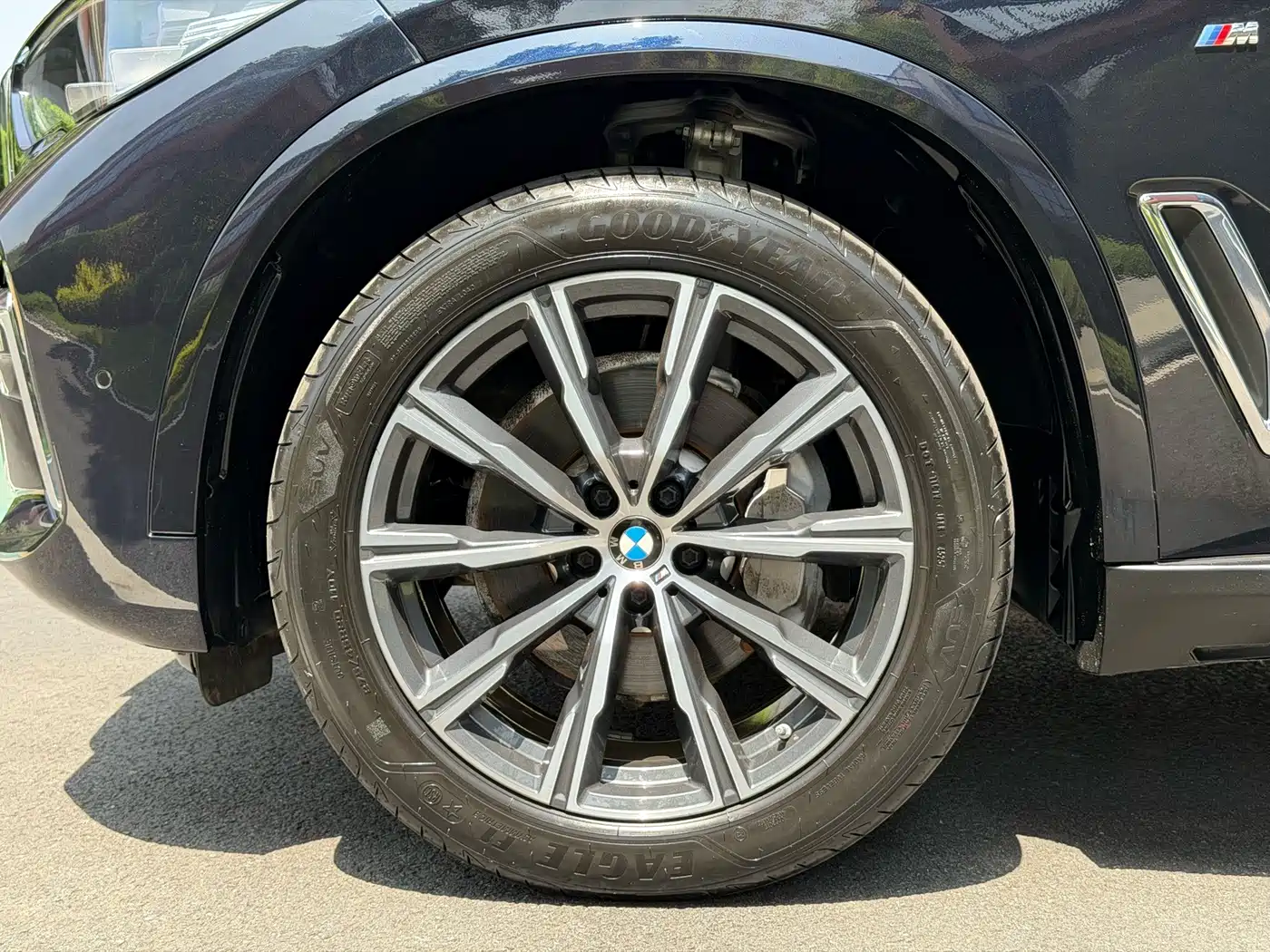 Photo 7 - BMW X5