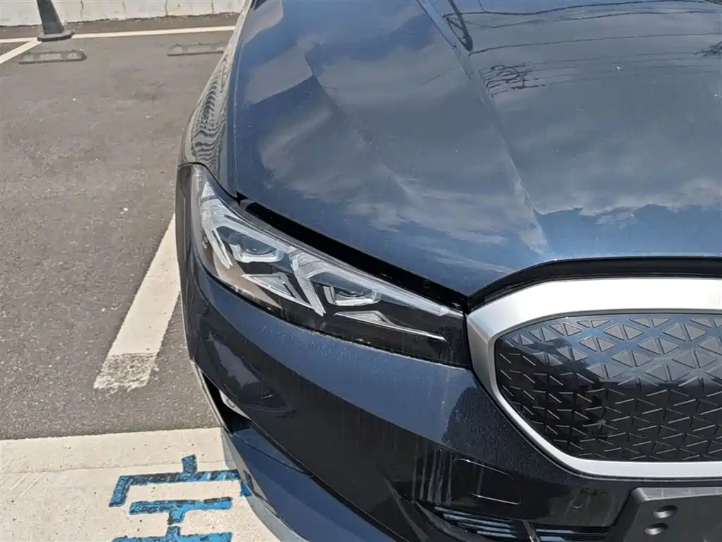 BMW i3 2025 eDrive 35 L фото 13