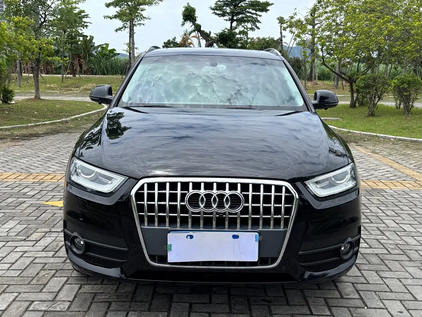 Audi Q3 2015 30 TFSI Comfort фото 2