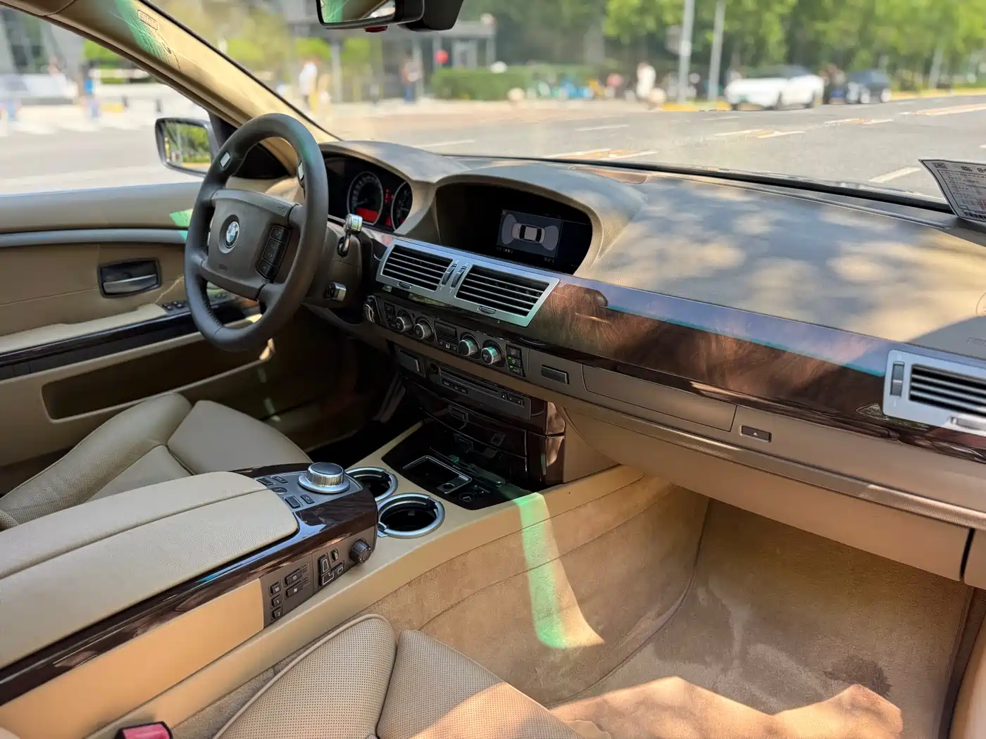 BMW 7 Series 2005 Model 740Li фото 10