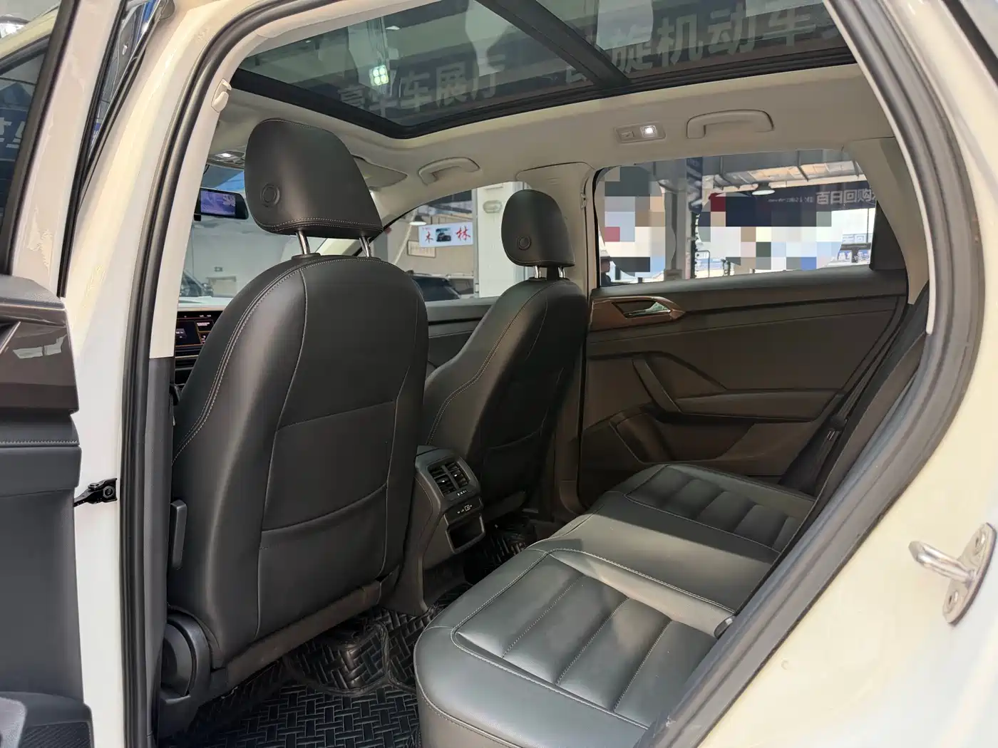 Volkswagen Tharu 2021 Model 280TSI 2WD Comfort Edition фото 13