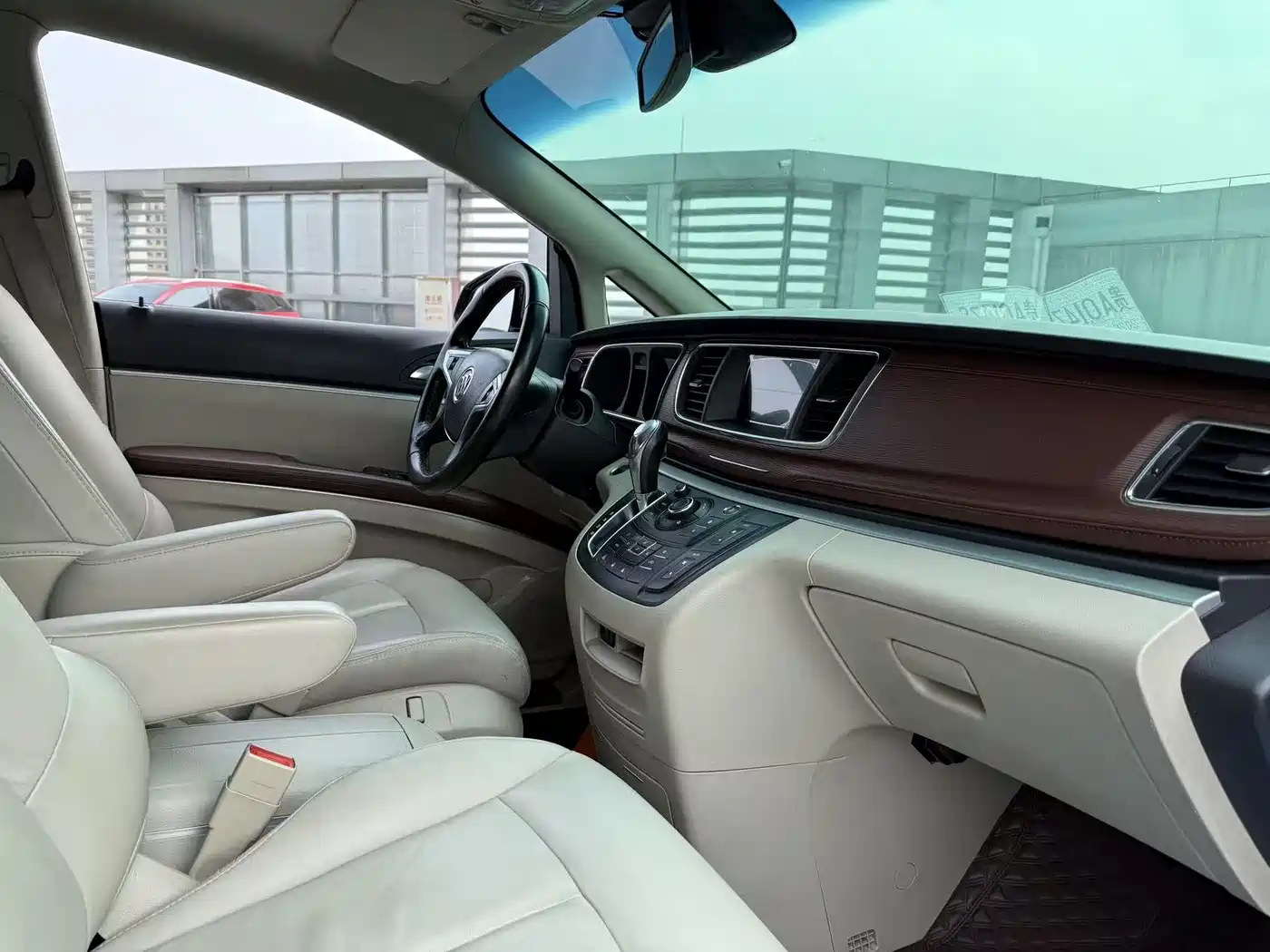 Buick GL8 2018 28T Luxury Model China VI фото 14
