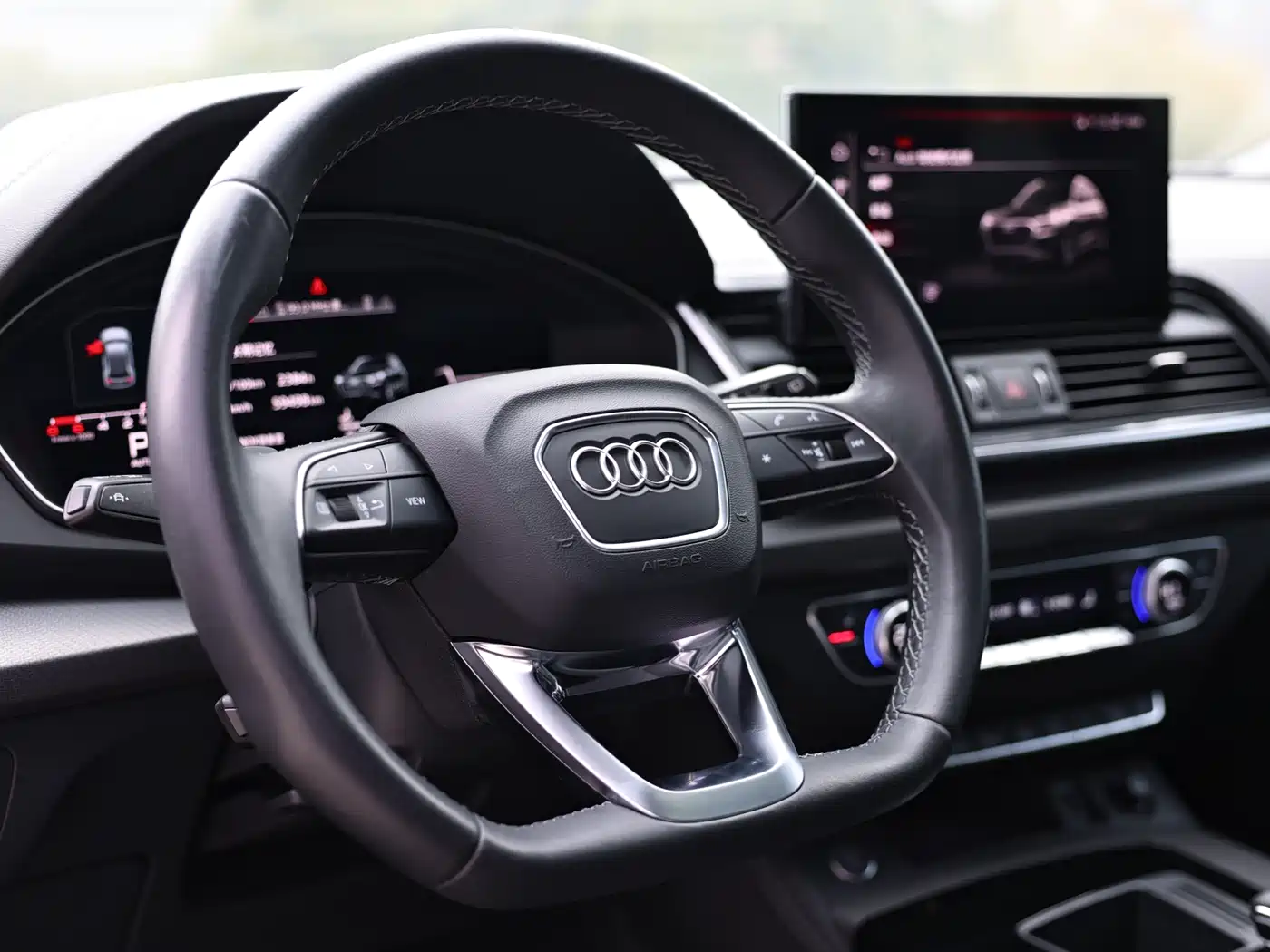 Audi Q5L 2022 Facelift 40T Luxury Dynamic фото 8