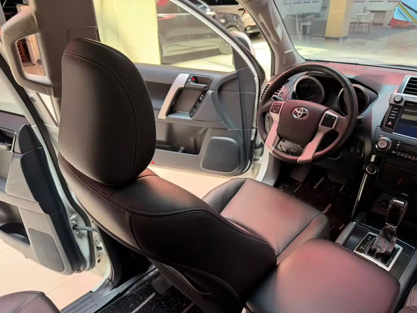 Toyota Prado 2016 2.7L Auto Standard Edition фото 11