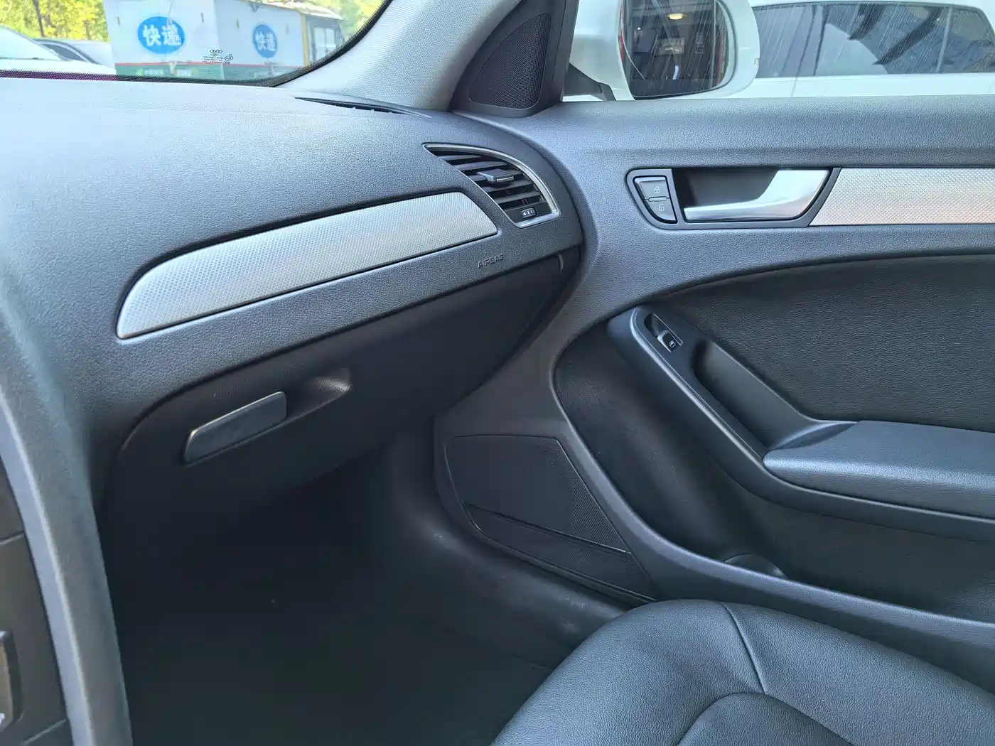 Audi A4L 2013 35 TFSI Automatic Standard фото 16