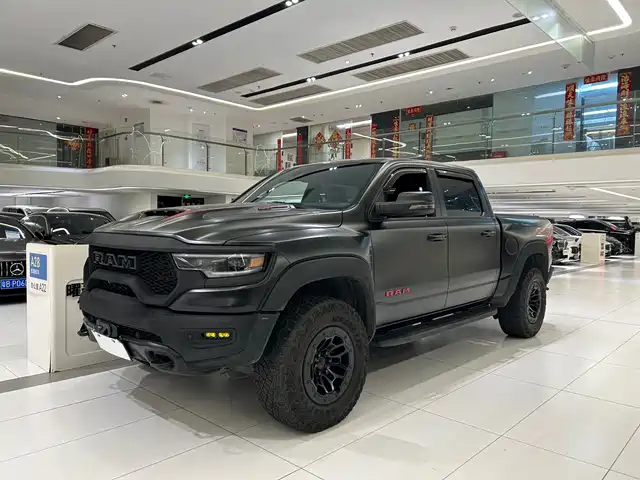 RAM Trucks 6.2T, автомат