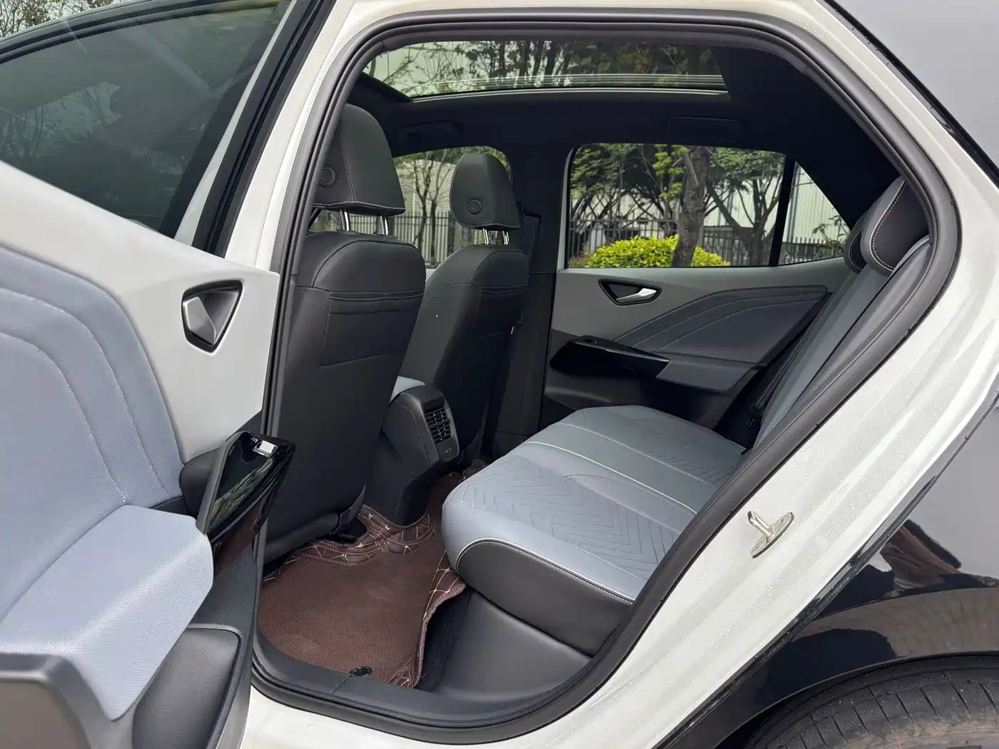 Volkswagen ID.3 2025 Facelift Smart Outstanding Edition фото 16