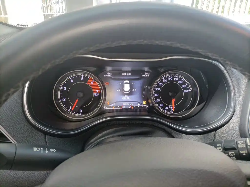 Jeep Cherokee 2019 2019 2.0T 2WD Premium Edition China V