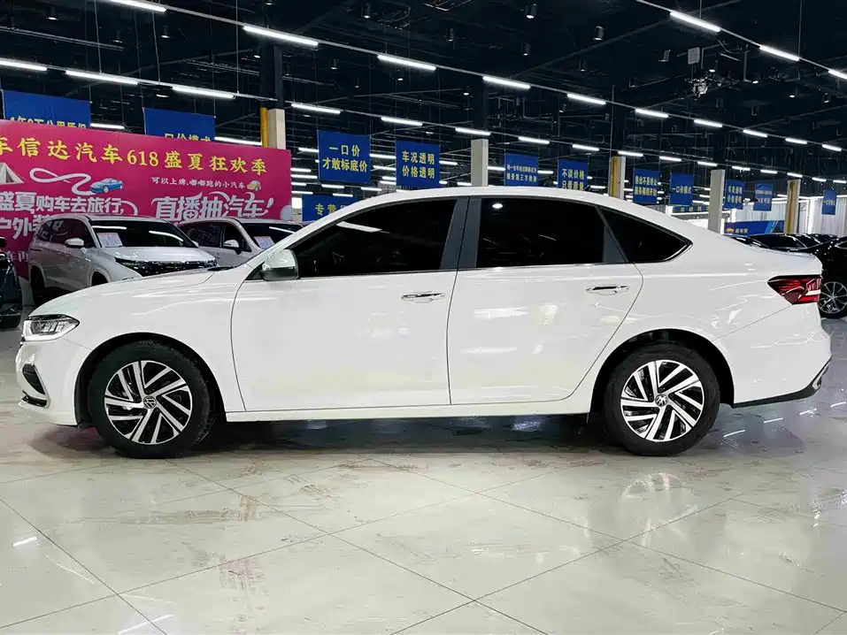 Volkswagen Lavida 2024 Model 1.5L Automatic 5 Million Edition фото 5