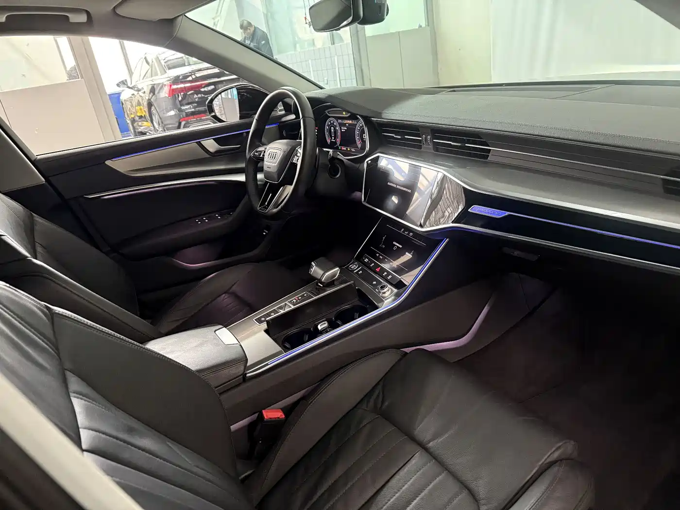Audi A6L 2020 45 TFSI quattro Premium Elegance фото 9
