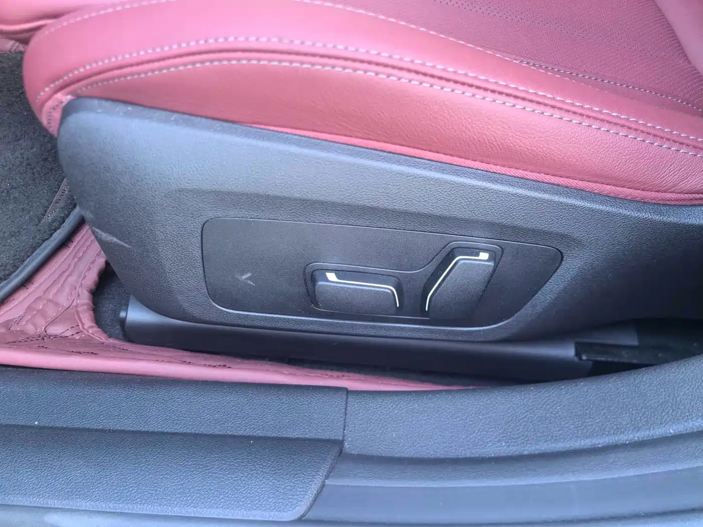 BMW i4 2023 eDrive40 фото 7