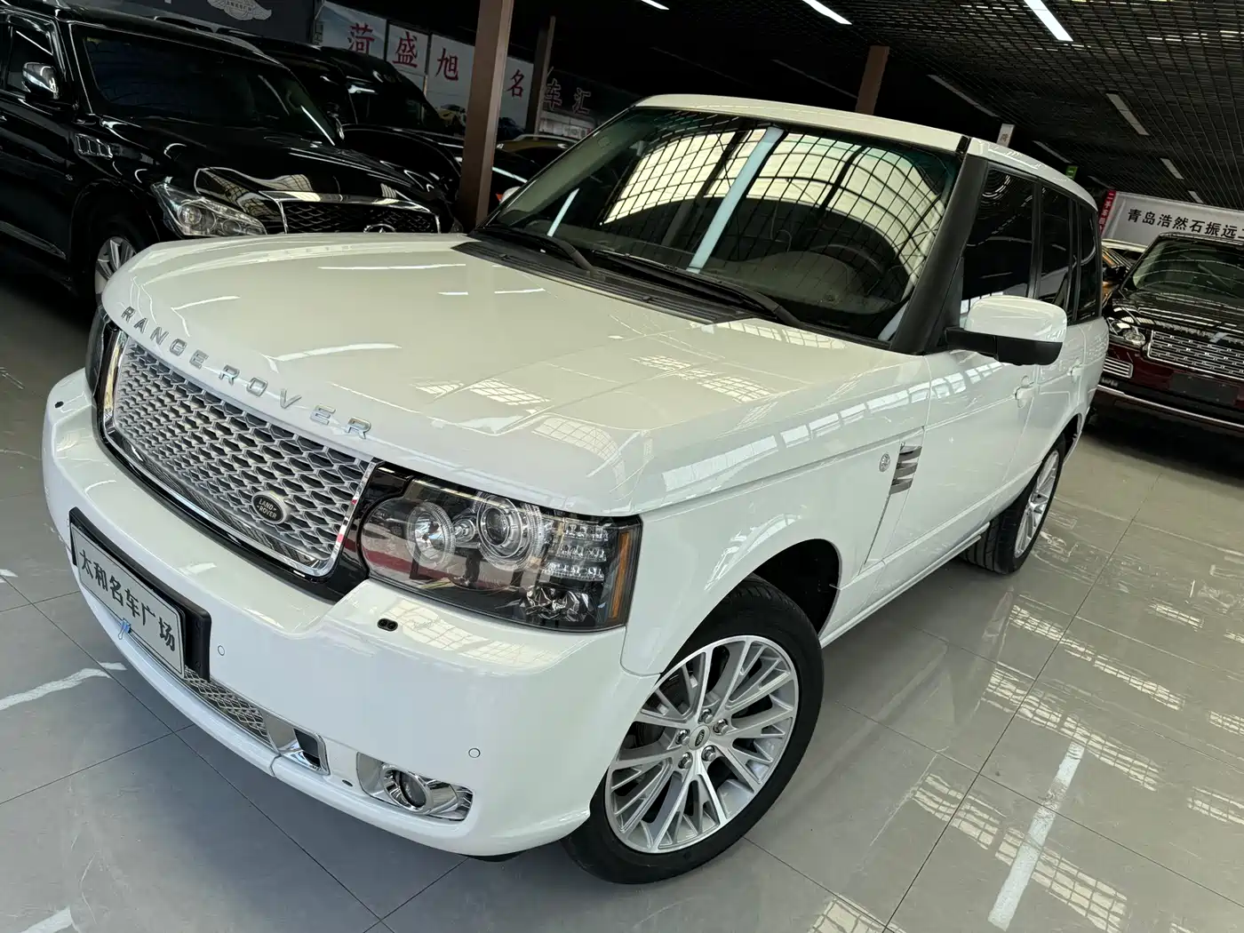 Land Rover Range Rover 2012 5.0 SC V8 Ultimate Genesis Edition фото 3