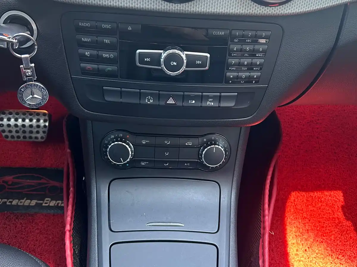 Mercedes-Benz B-Class 2012 B 200 фото 14