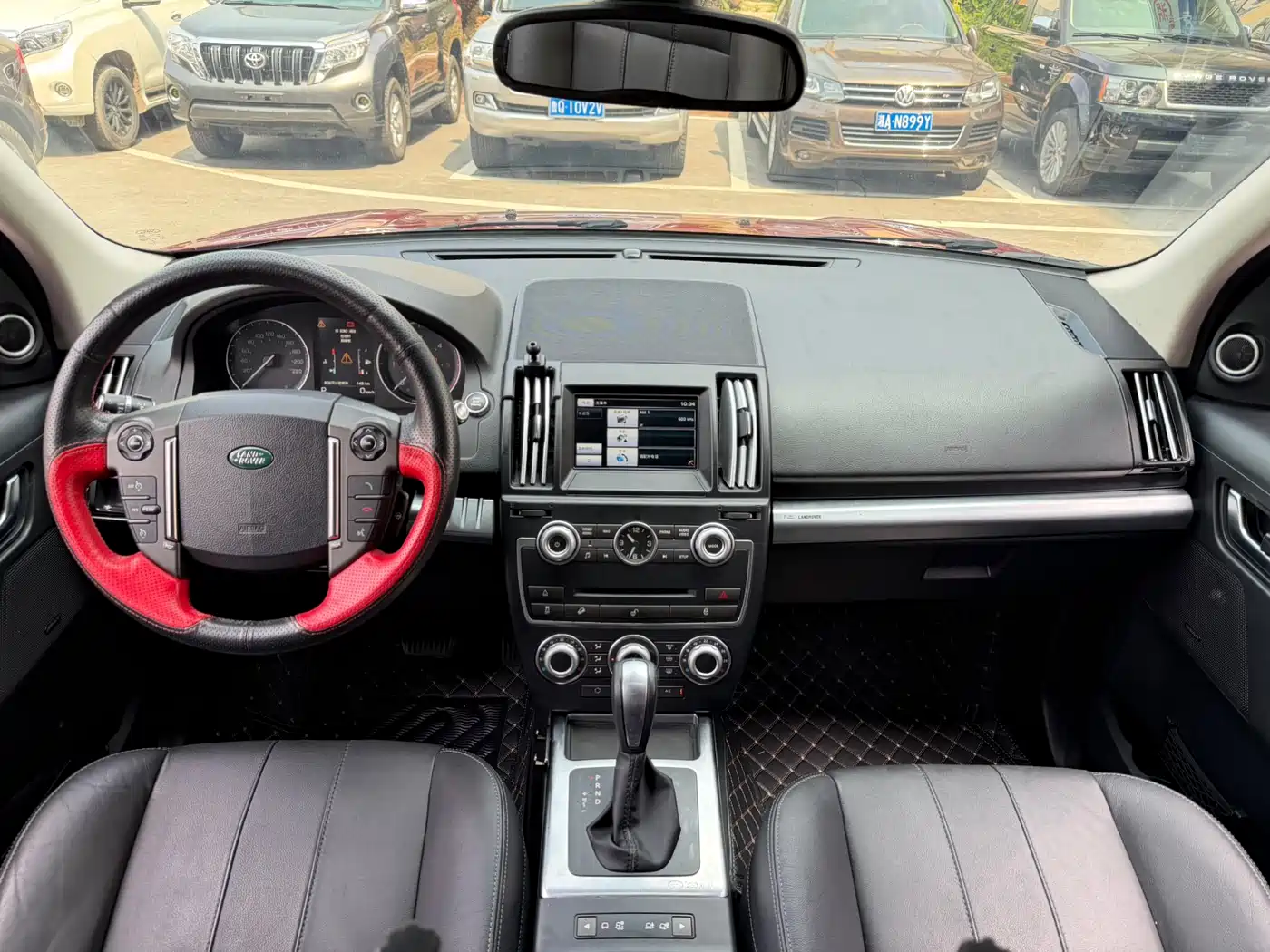 Land Rover Freelander 2 2014 2.2T SD4 SE Diesel Edition фото 5