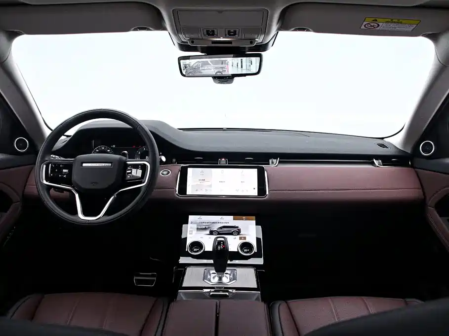 Land Rover Range Rover Evoque 2023 Range Rover Evoque L 249PS Luxury Edition фото 5