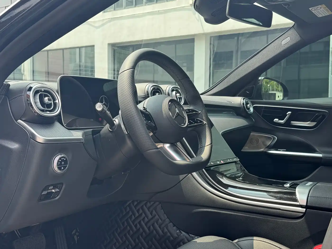 Mercedes-Benz C-Class 2022 C 260 L Sport Edition фото 9