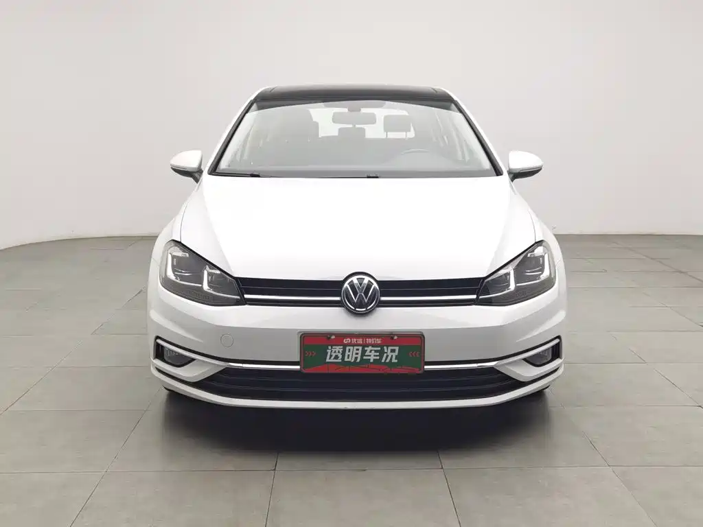 صورة 3 - Volkswagen Golf