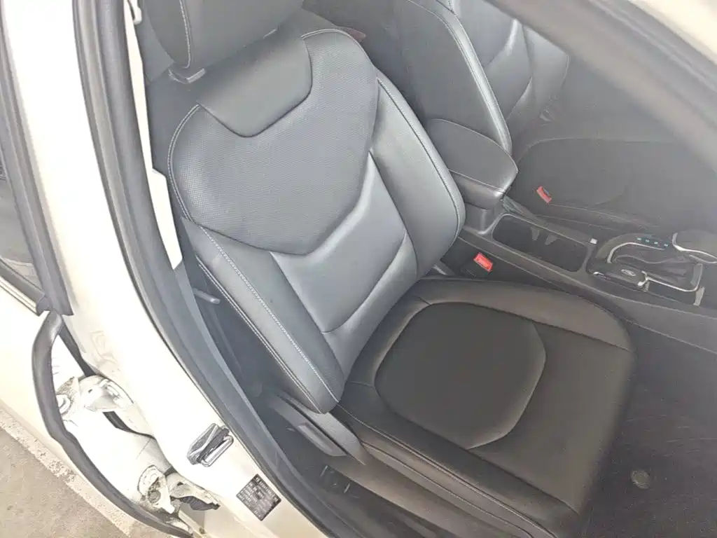 Ford Escort 2022 2021 1.5L Automatic Diamond Edition