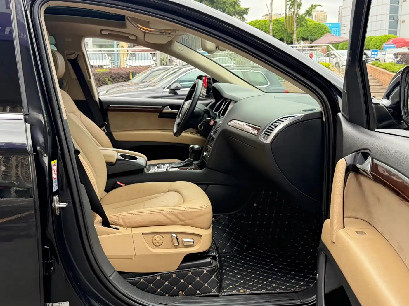 Audi Q7 2012 3.0 TDI Leading Edition фото 7