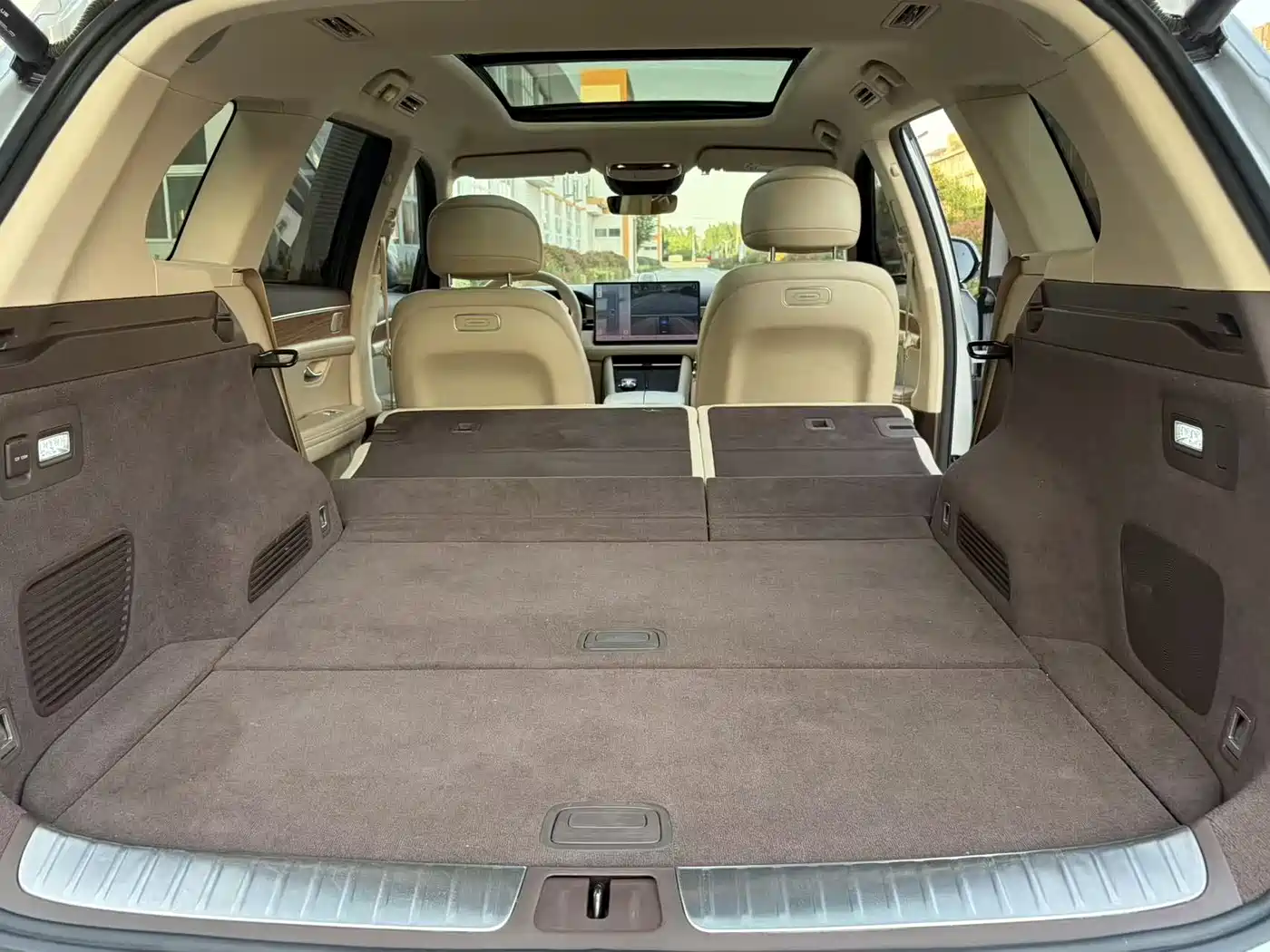AITO Wenjie AITO M7 2024 1.5T Smart AWD Max Edition 5-Seater фото 7
