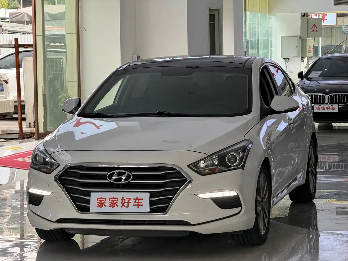 Hyundai Mistra 1.8L Auto Intelligent GLS CN-VI