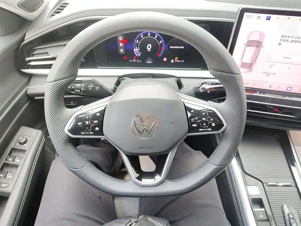 Volkswagen Passat 2025 Pro 380TSI Dragon Prestige Edition фото 11
