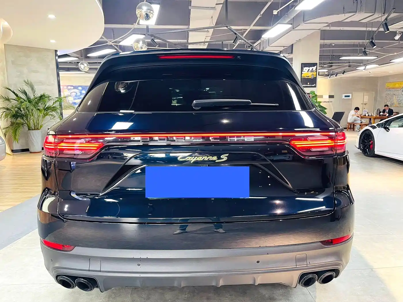 Porsche Cayenne New Energy 2023 Cayenne E-Hybrid 2.0T фото 6