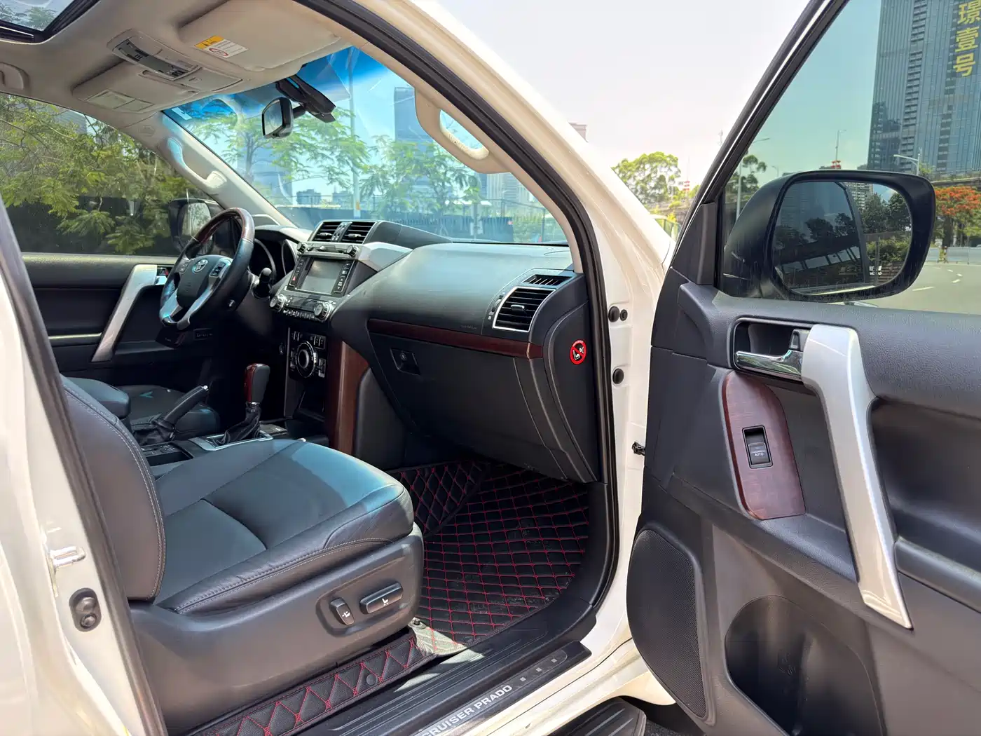 Toyota Prado 2016 3.5L Auto VX NAVI фото 8
