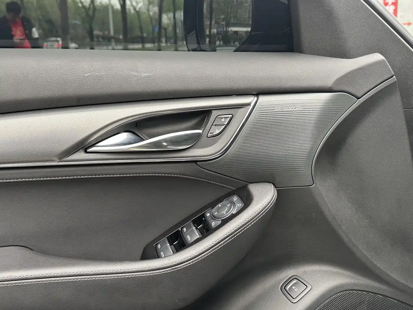 Cadillac CT5 2024 28T Luxury Model Pro фото 4