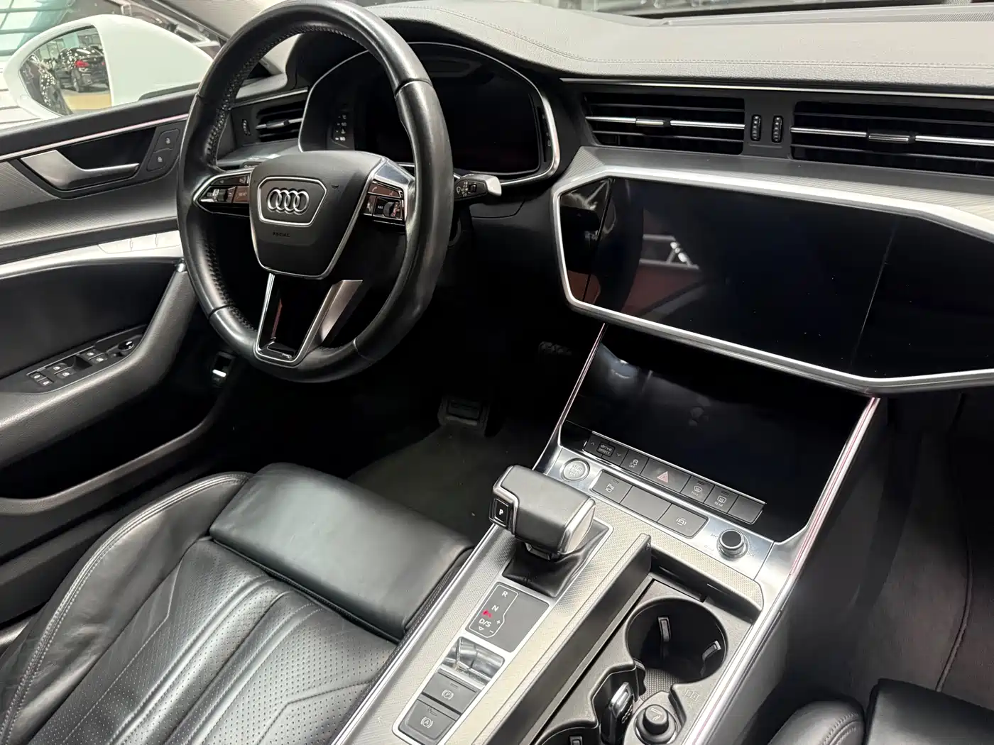 Photo 21 - Audi A7